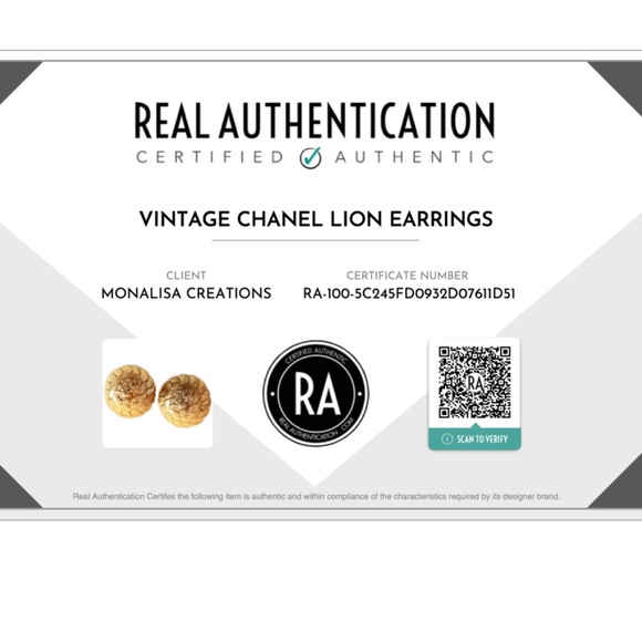 Rare Chanel Earrings Roaring Lion Head Art Deco Style Clip On Vintage 70s HTF - Picture 15 of 15